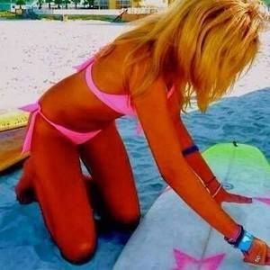 Meet your Posher, Elizabeth